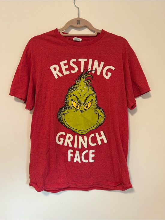 Source Unknown Tops - Source Unknown Red Tee with Green Grinch Face Graphic